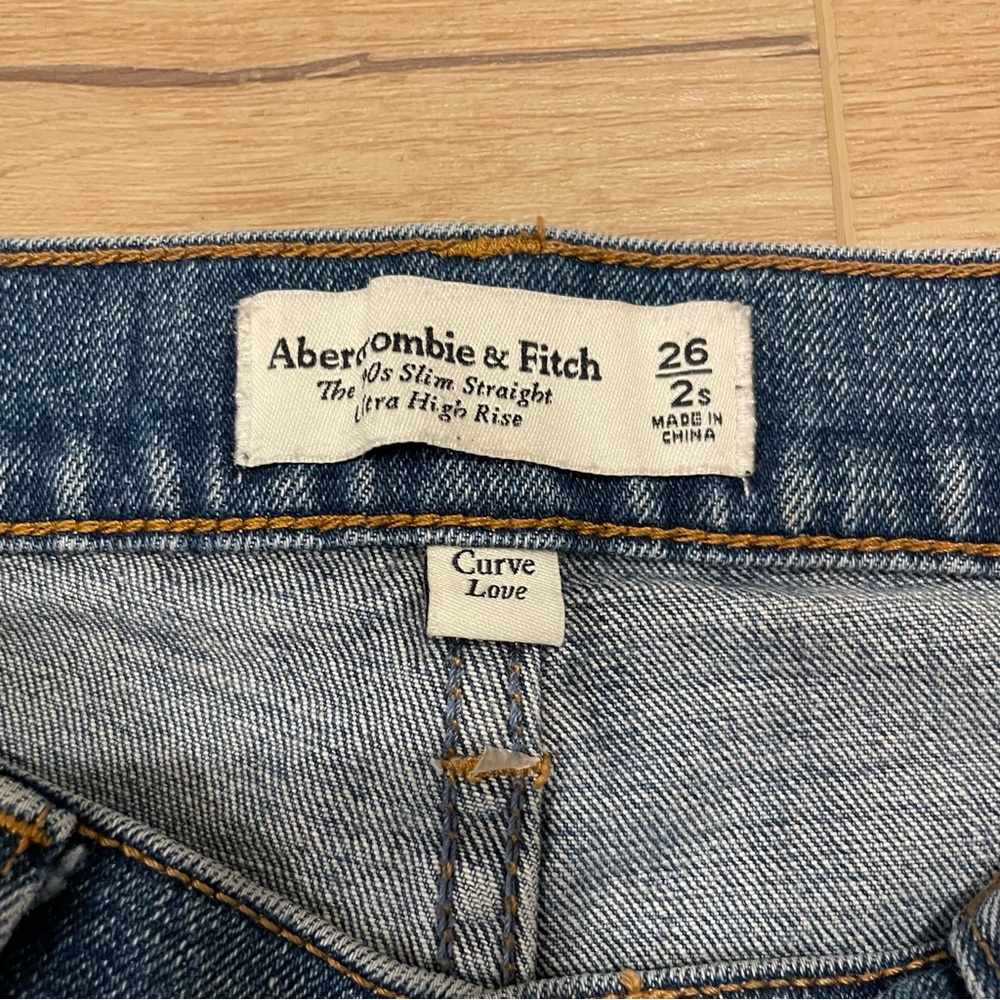 Abercrombie & Fitch Curve Love Jeans 90s slim straight ultra high rise - Picture 10 of 12